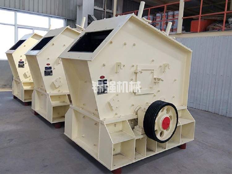 礦石破碎機(jī)生產(chǎn)線(xiàn)(圖2) 礦石破碎機(jī)生產(chǎn)線(xiàn)(圖2)